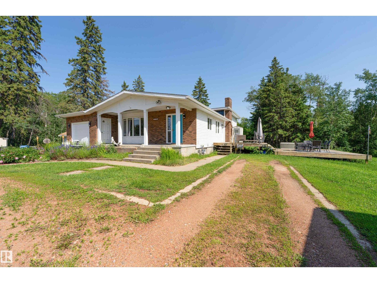 #38 57108 RGE ROAD 220 - 11
