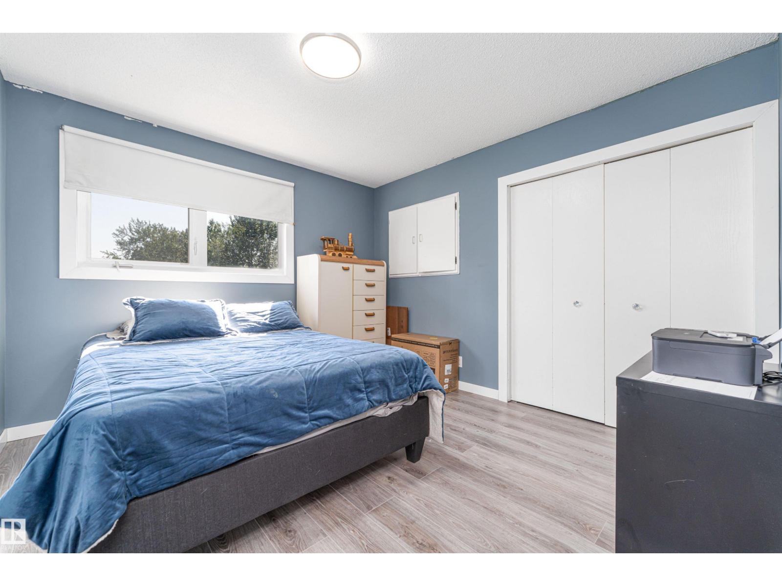 #38 57108 RGE ROAD 220 - 36