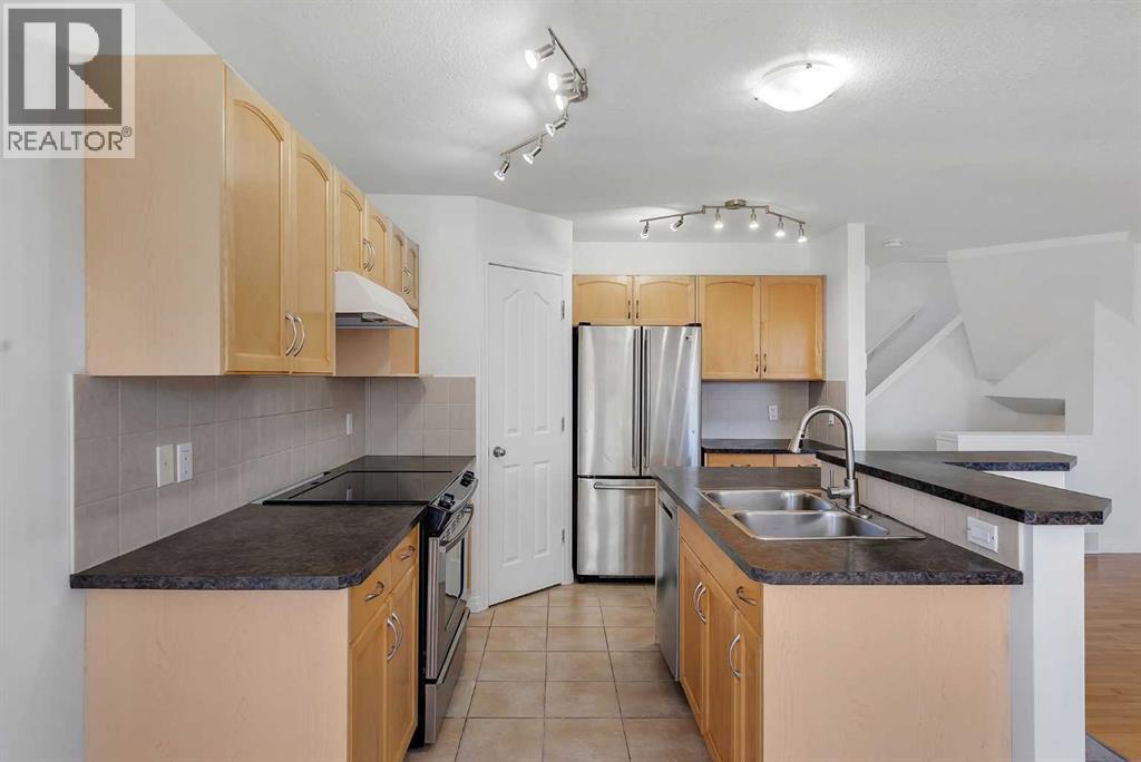 7 Saddlecrest Terrace NE - 14