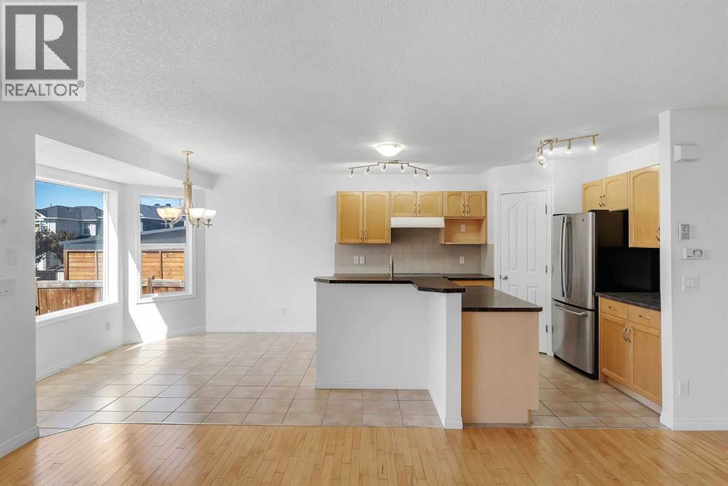 7 Saddlecrest Terrace NE - 9