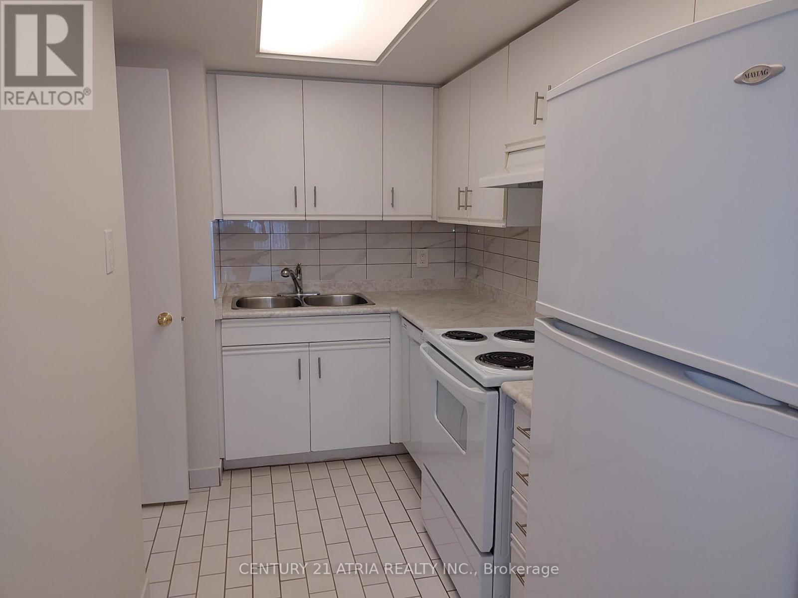 #907 195 WYNFORD DRIVE - Image 10