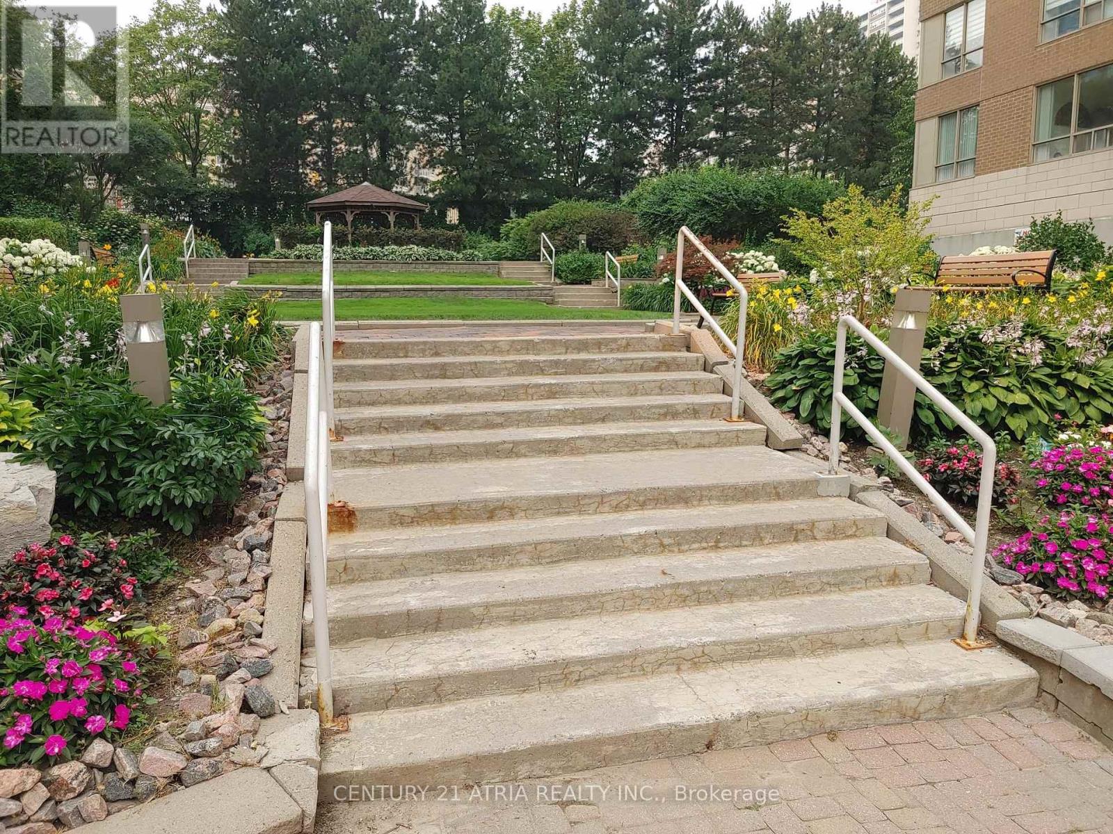 #907 195 WYNFORD DRIVE - Image 23