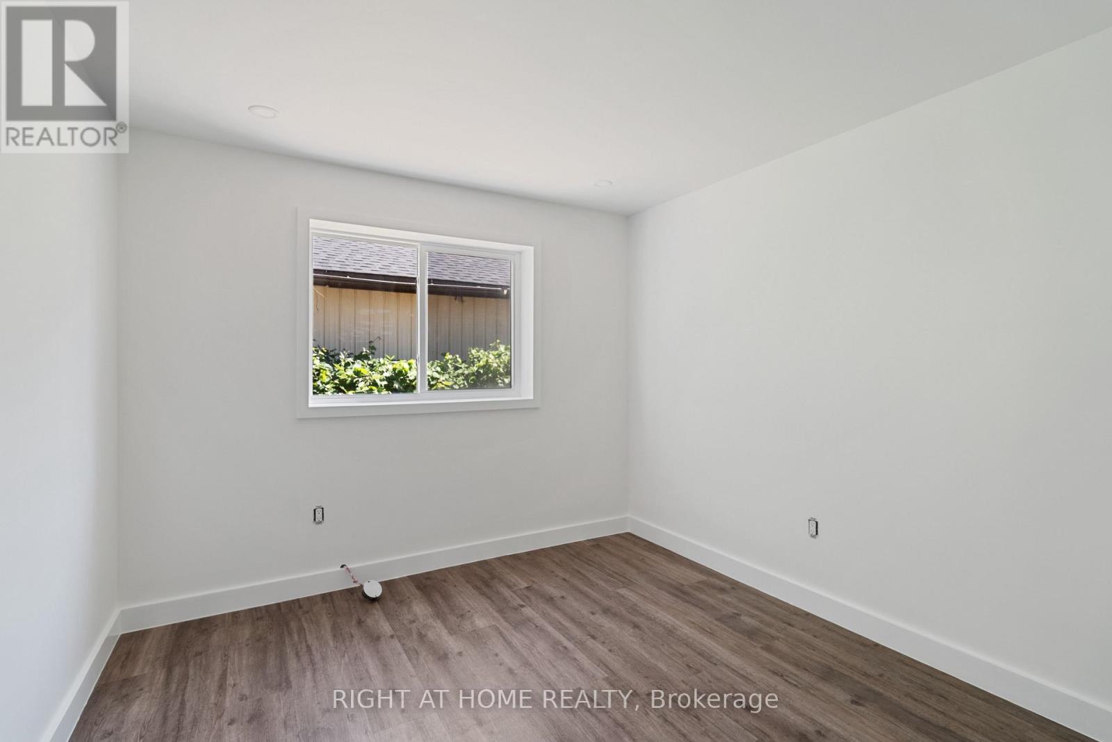 2 - 578 FIRST STREET, London East (East H) — photo 9