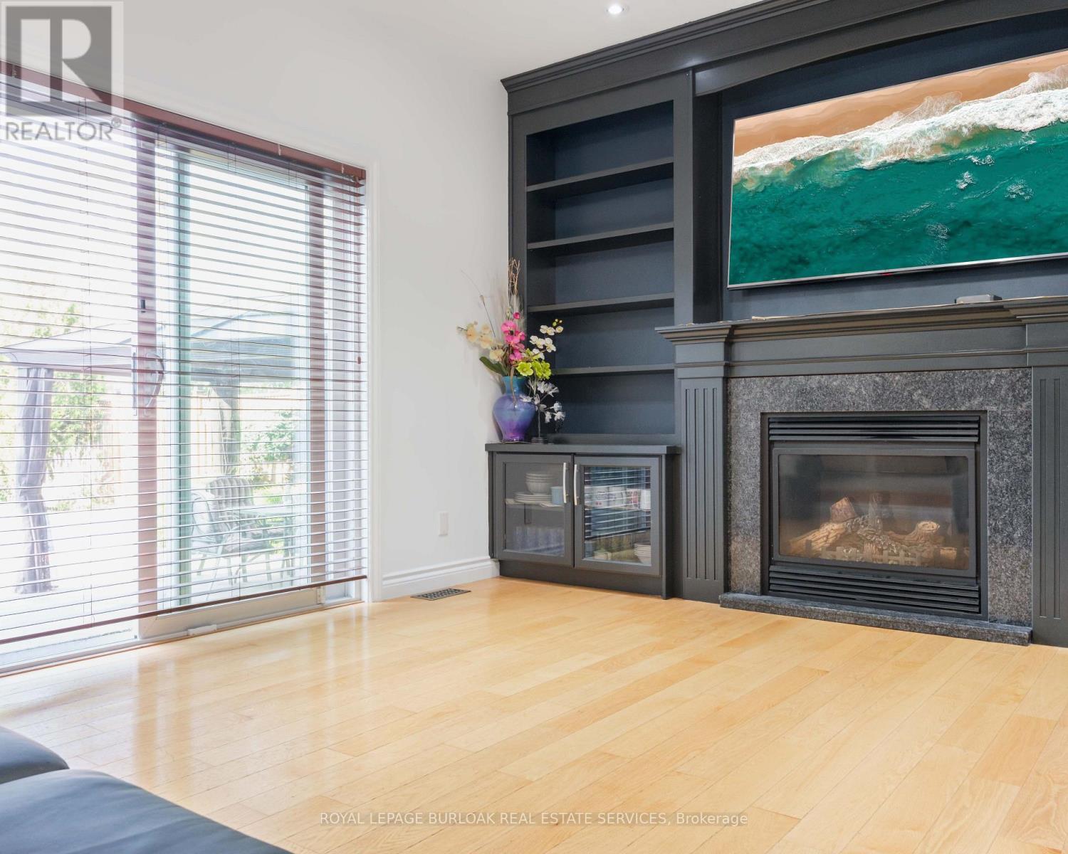 10 PORTER AVENUE - 13