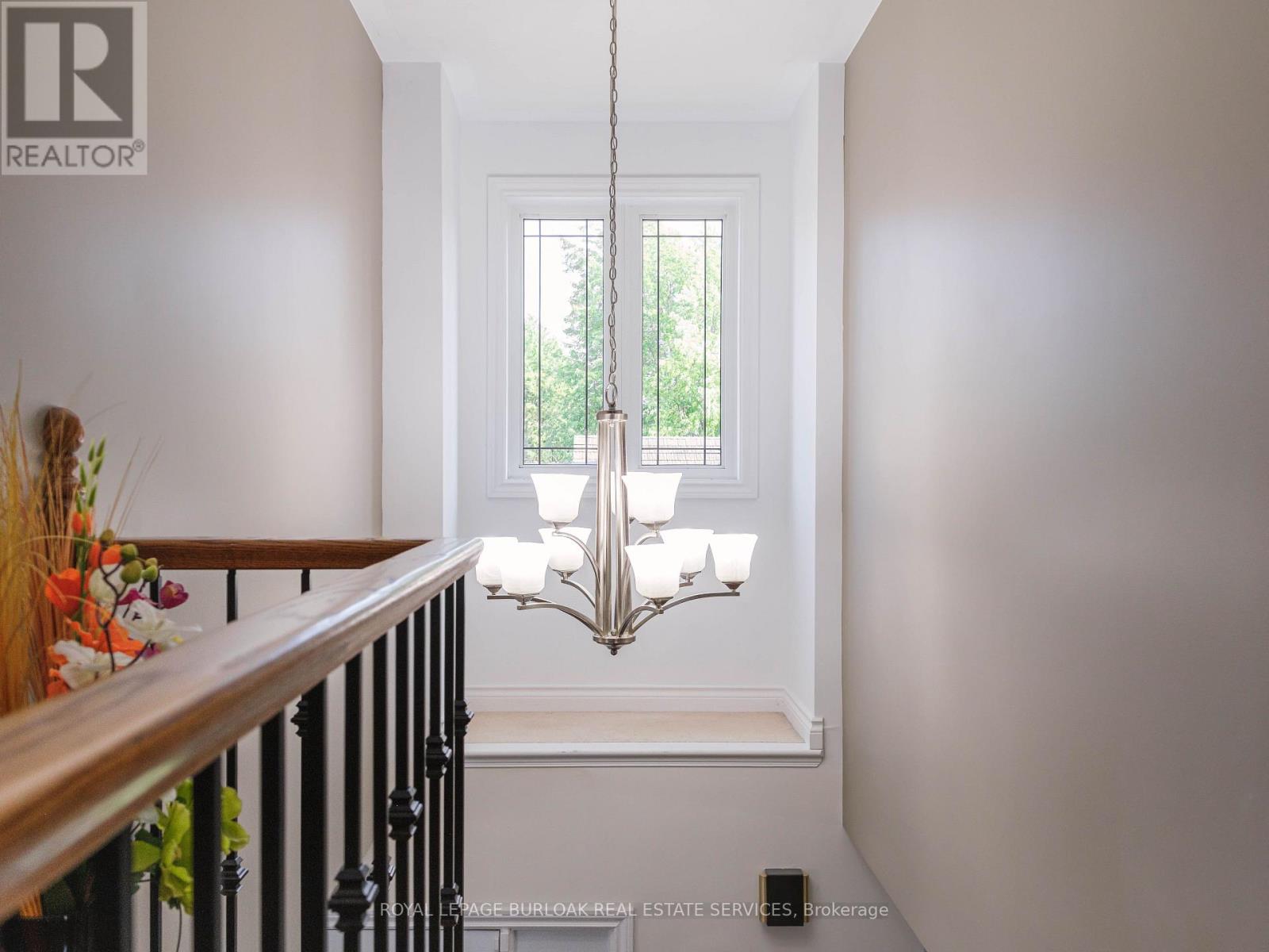 10 PORTER AVENUE - 16
