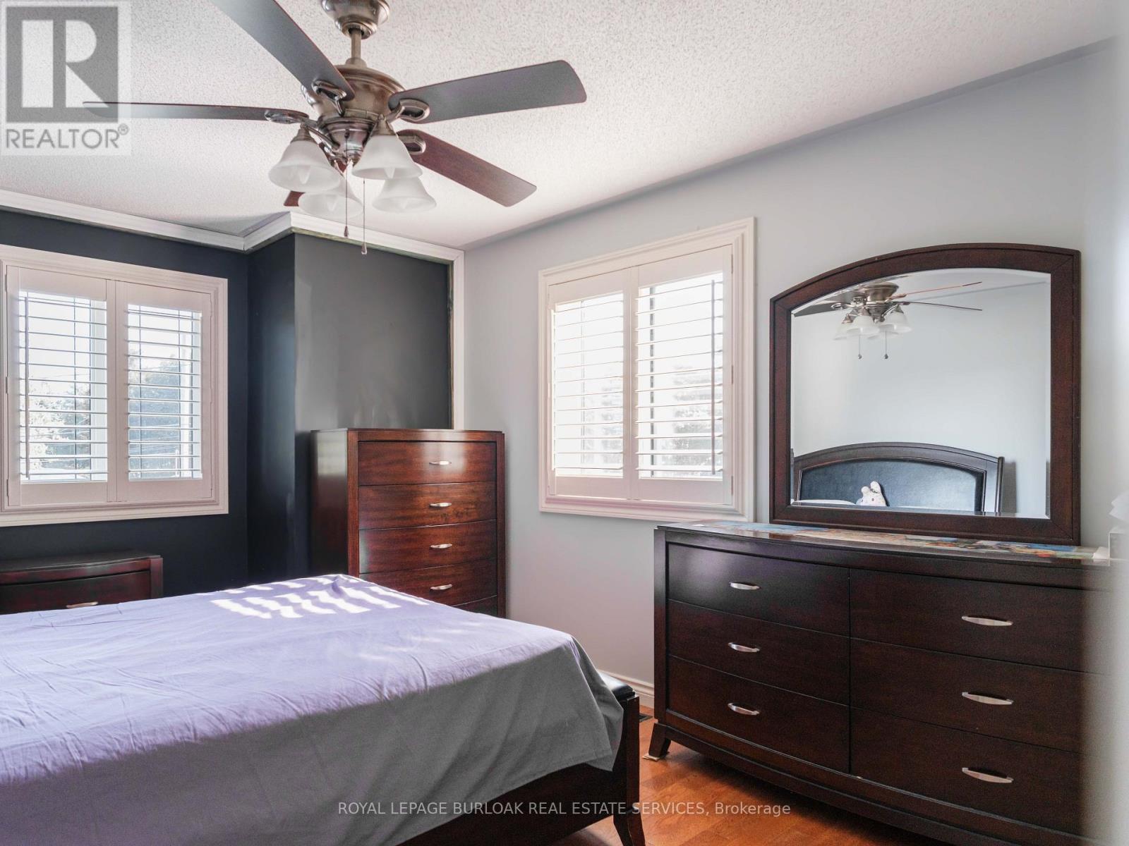 10 PORTER AVENUE - 17