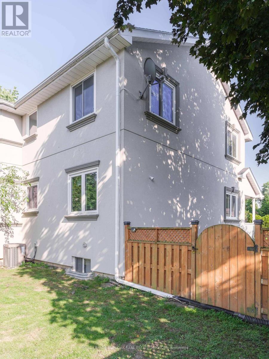 10 PORTER AVENUE - 28