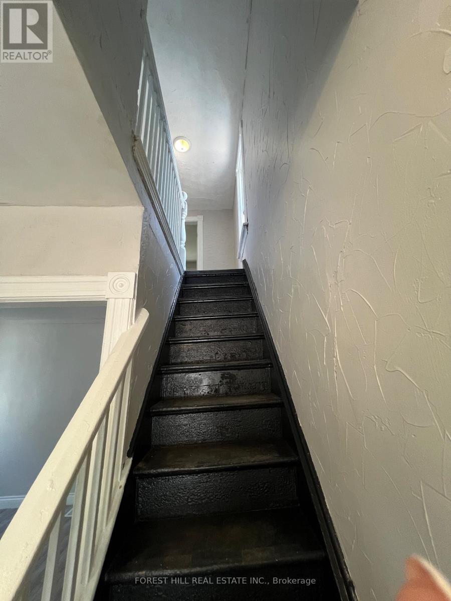 639 BROWN STREET - 11