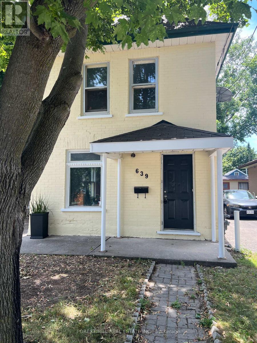 639 BROWN STREET - 2