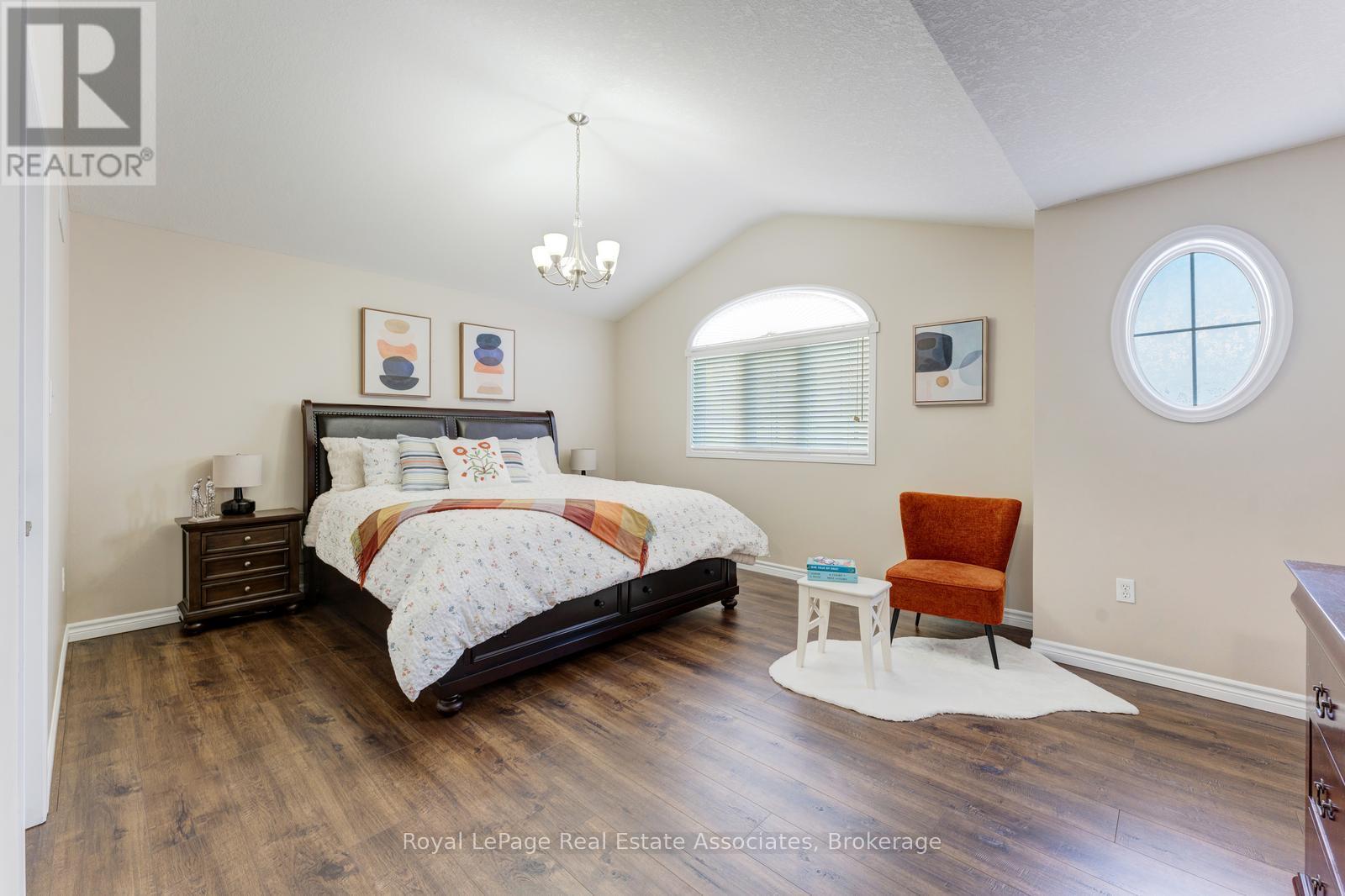 1361 OLD ZELLER DRIVE - 18