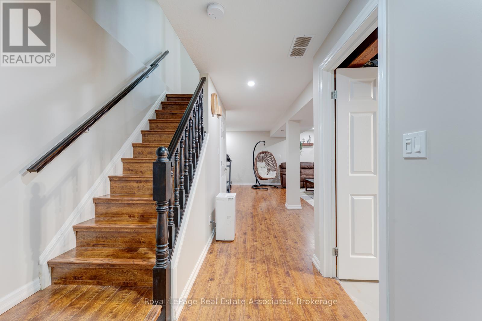 1361 OLD ZELLER DRIVE - 24