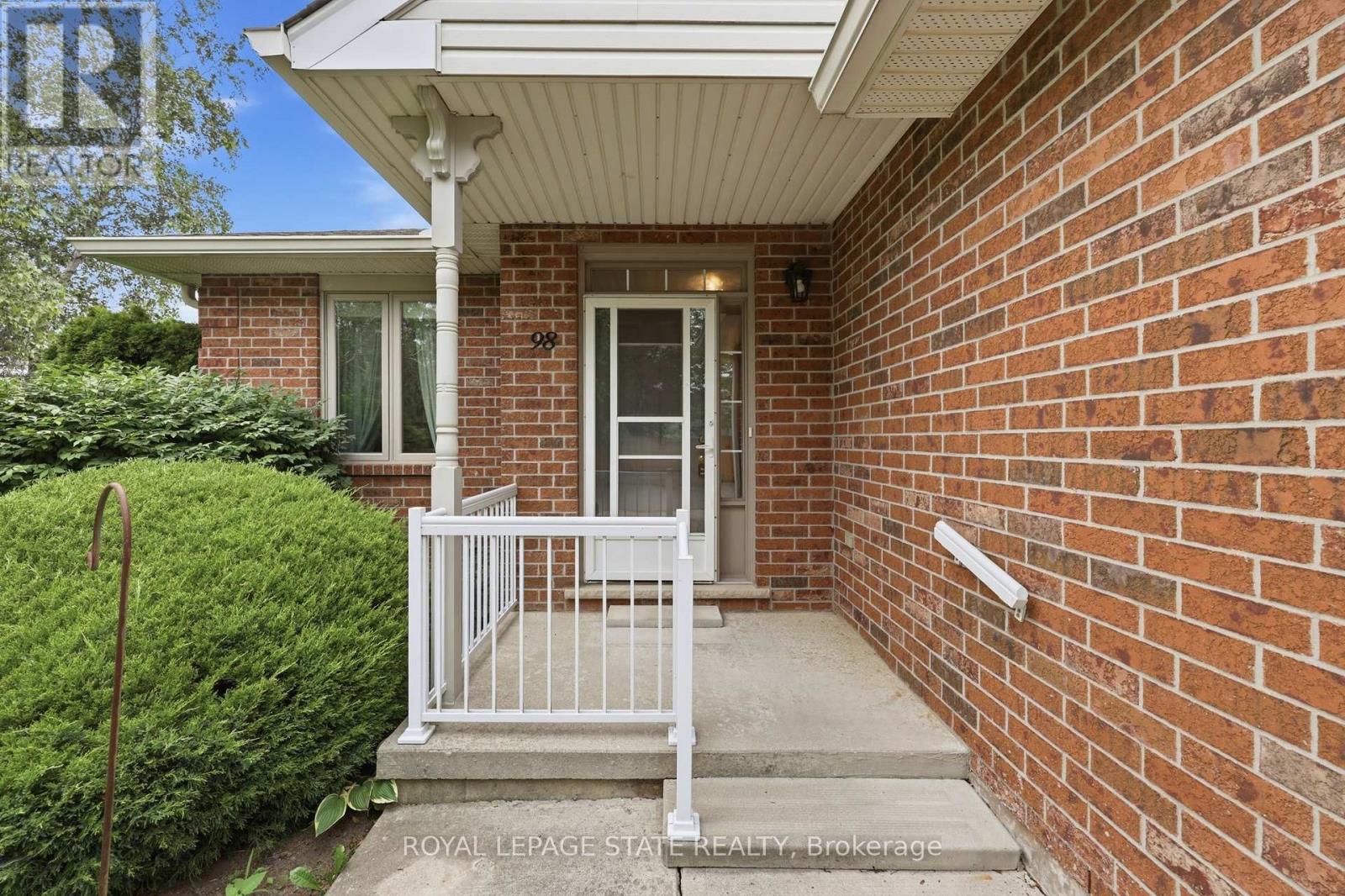 #74 98 SUNIBEL DRIVE - 11