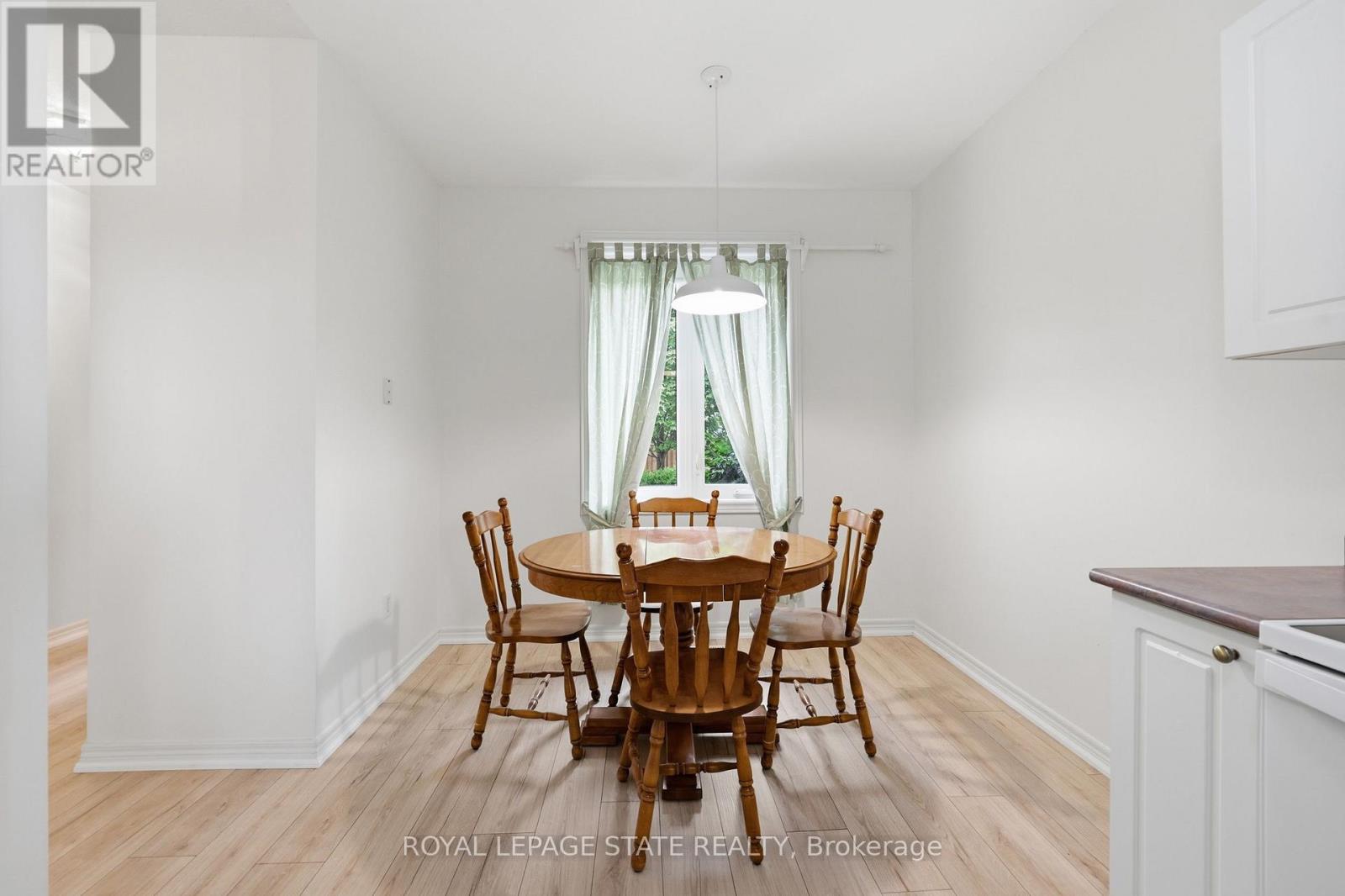 #74 98 SUNIBEL DRIVE - 18