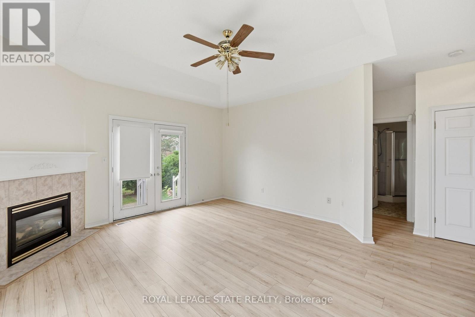 #74 98 SUNIBEL DRIVE - 26