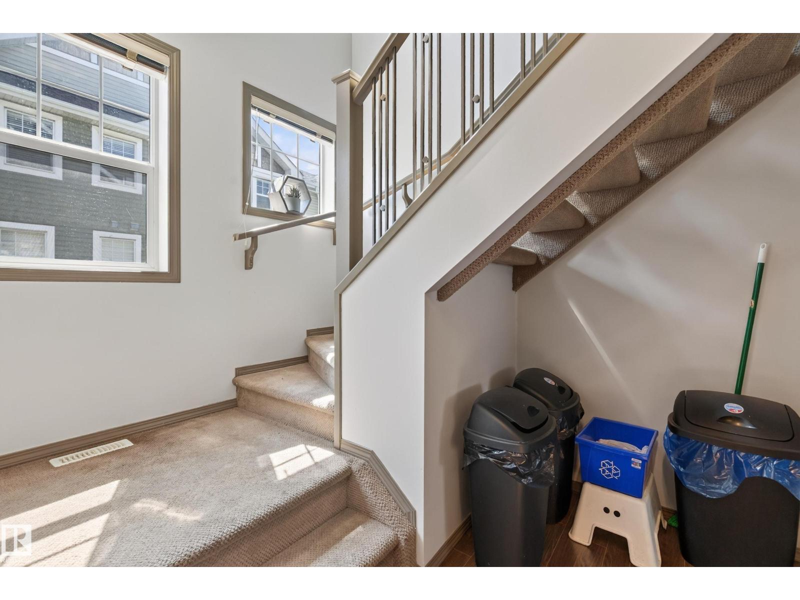 #2 5604 199 ST NW - 14