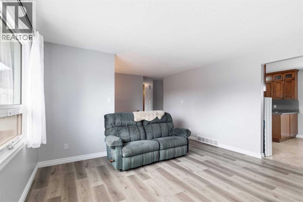 23 Clark Crescent - 5