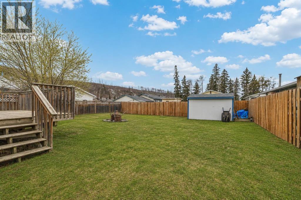 23 Clark Crescent - 26