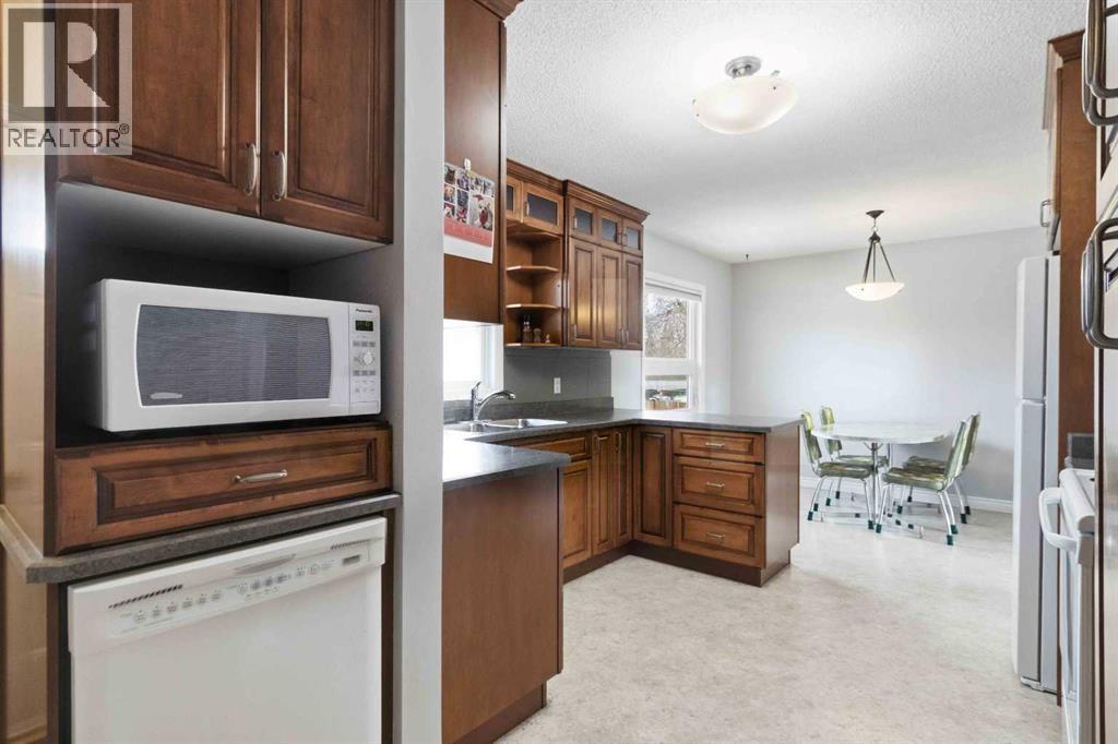 23 Clark Crescent - 13