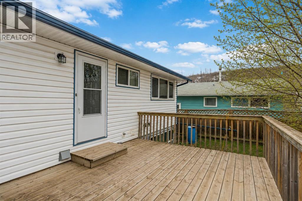 23 Clark Crescent - 25