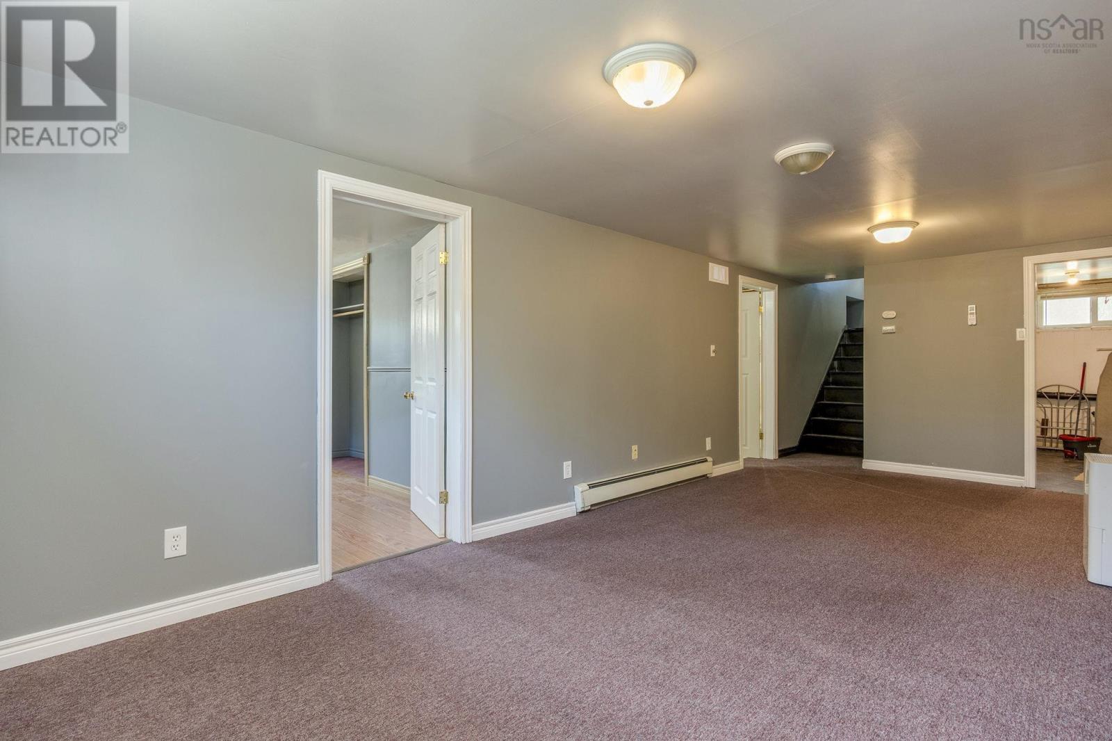 900 Main Street - 25