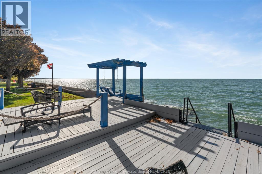 762 POINT PELEE DRIVE - 33