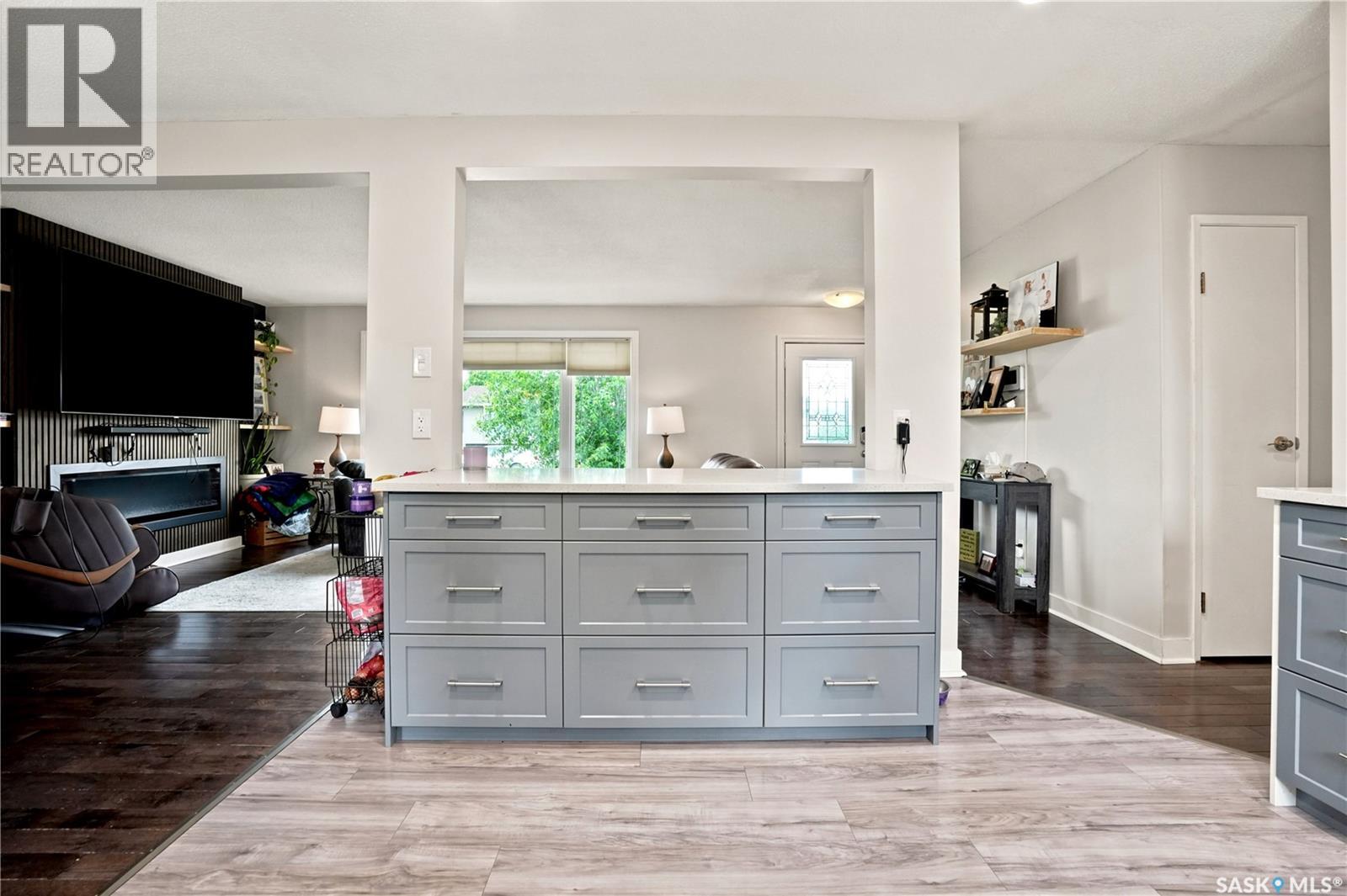 1313 Prince CRESCENT - 16