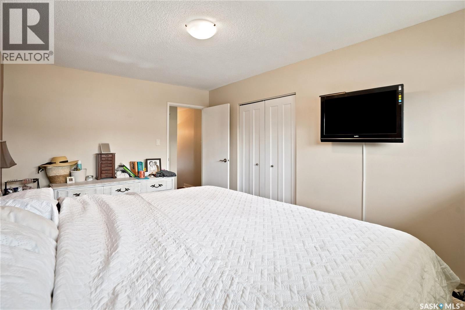 1313 Prince CRESCENT - 18