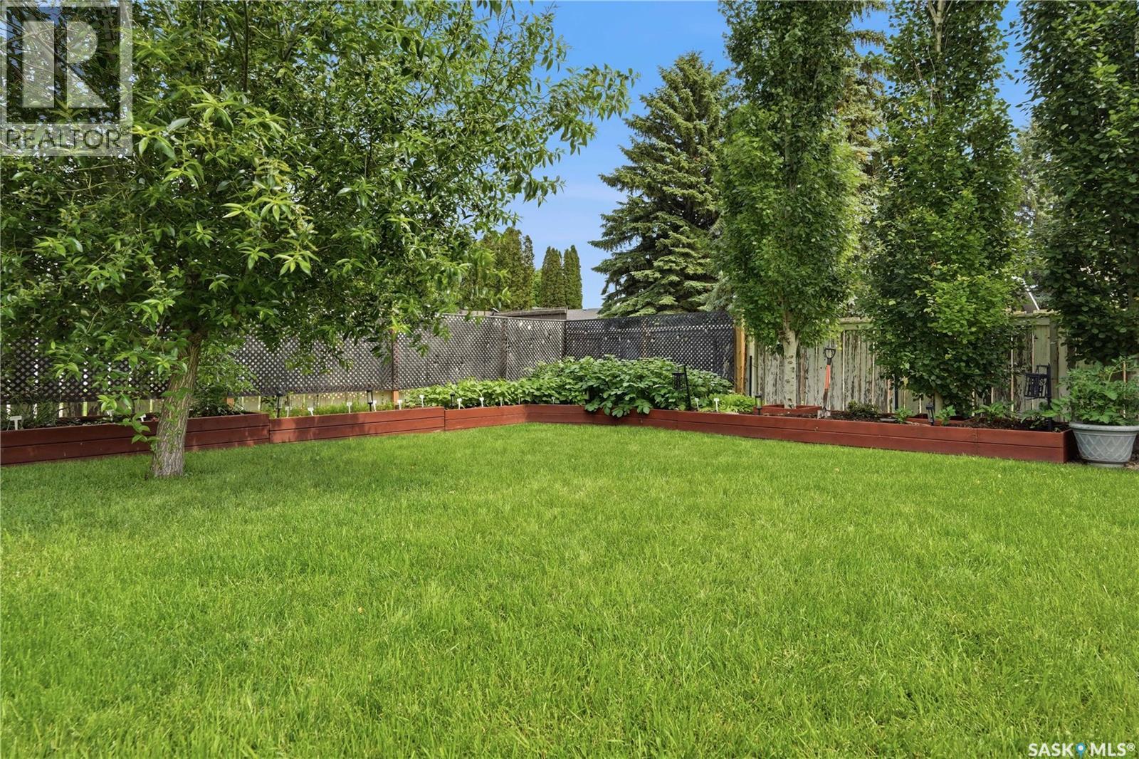 1313 Prince CRESCENT - 41
