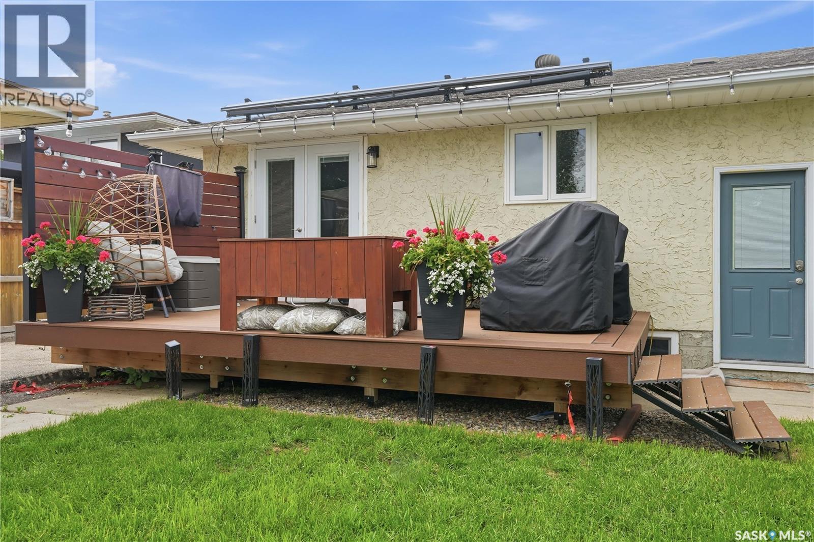 1313 Prince CRESCENT - 44