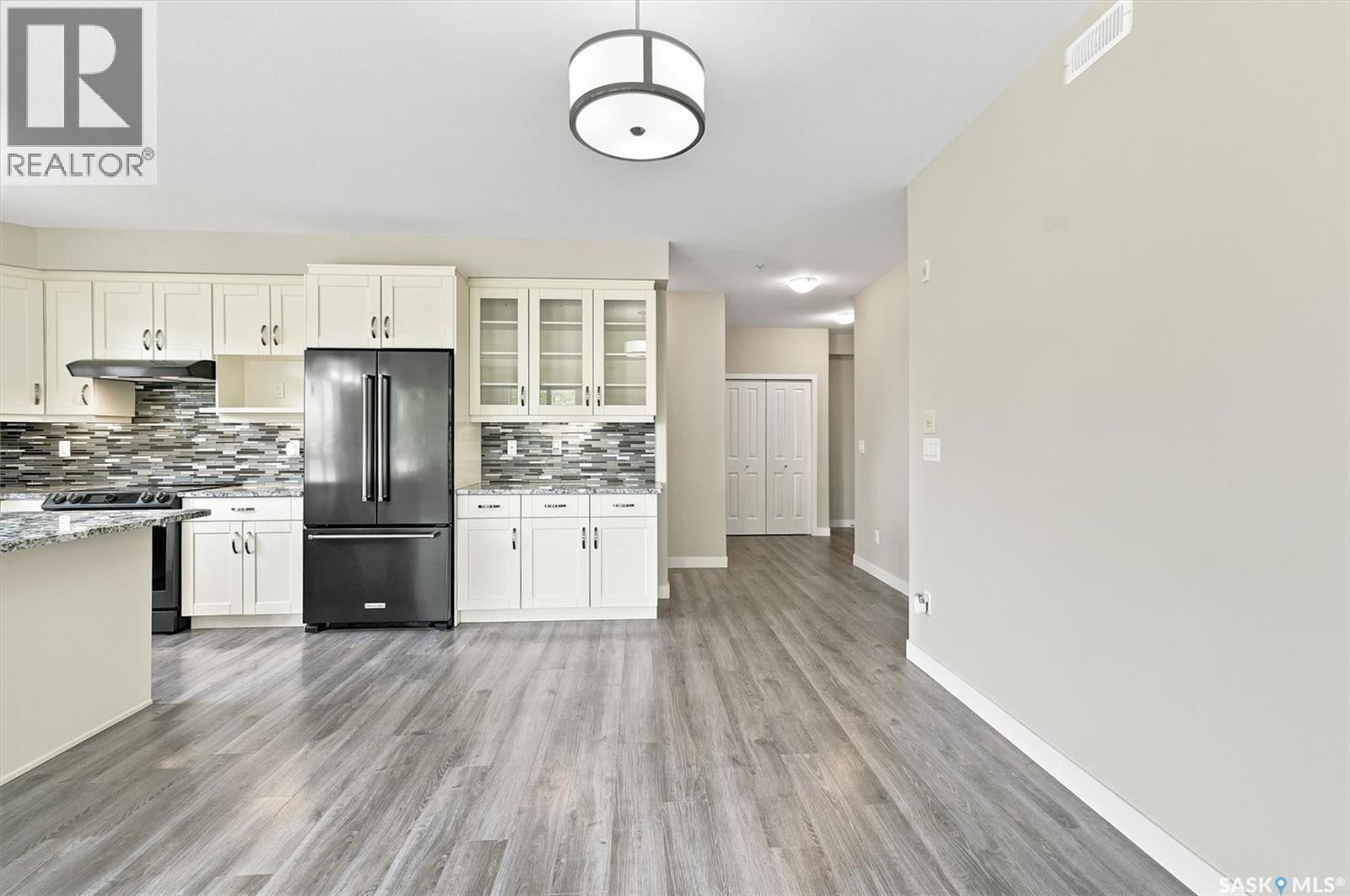#210 1015 Moss AVENUE - Image 16