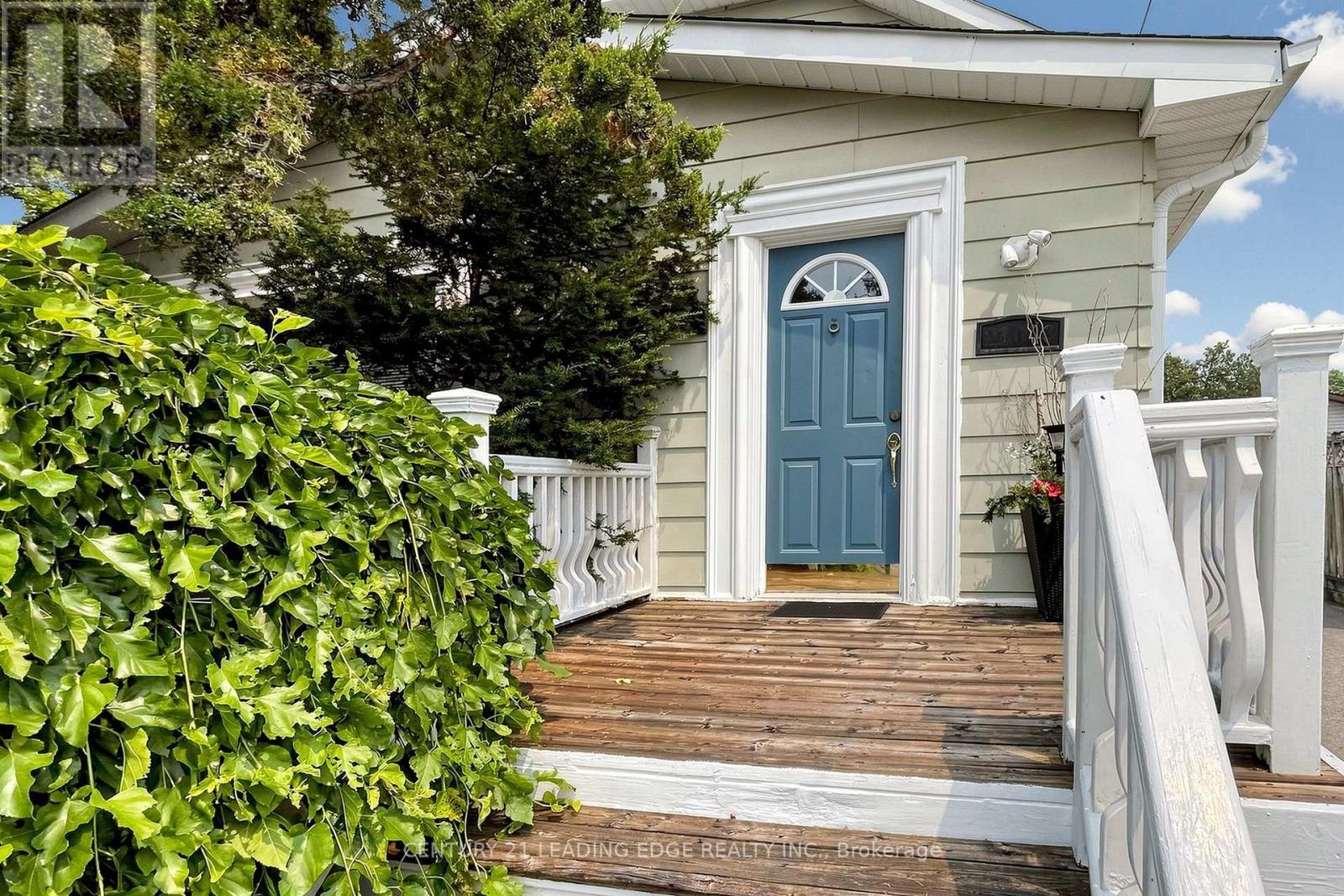 21043 DALTON ROAD - 2