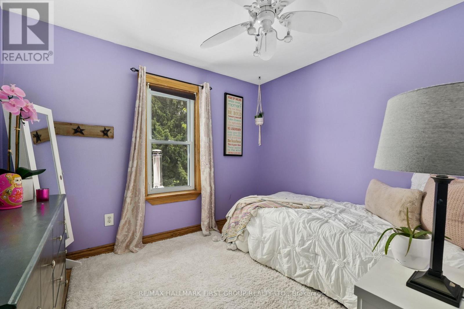 89 ROSE GLEN ROAD N - Image 25