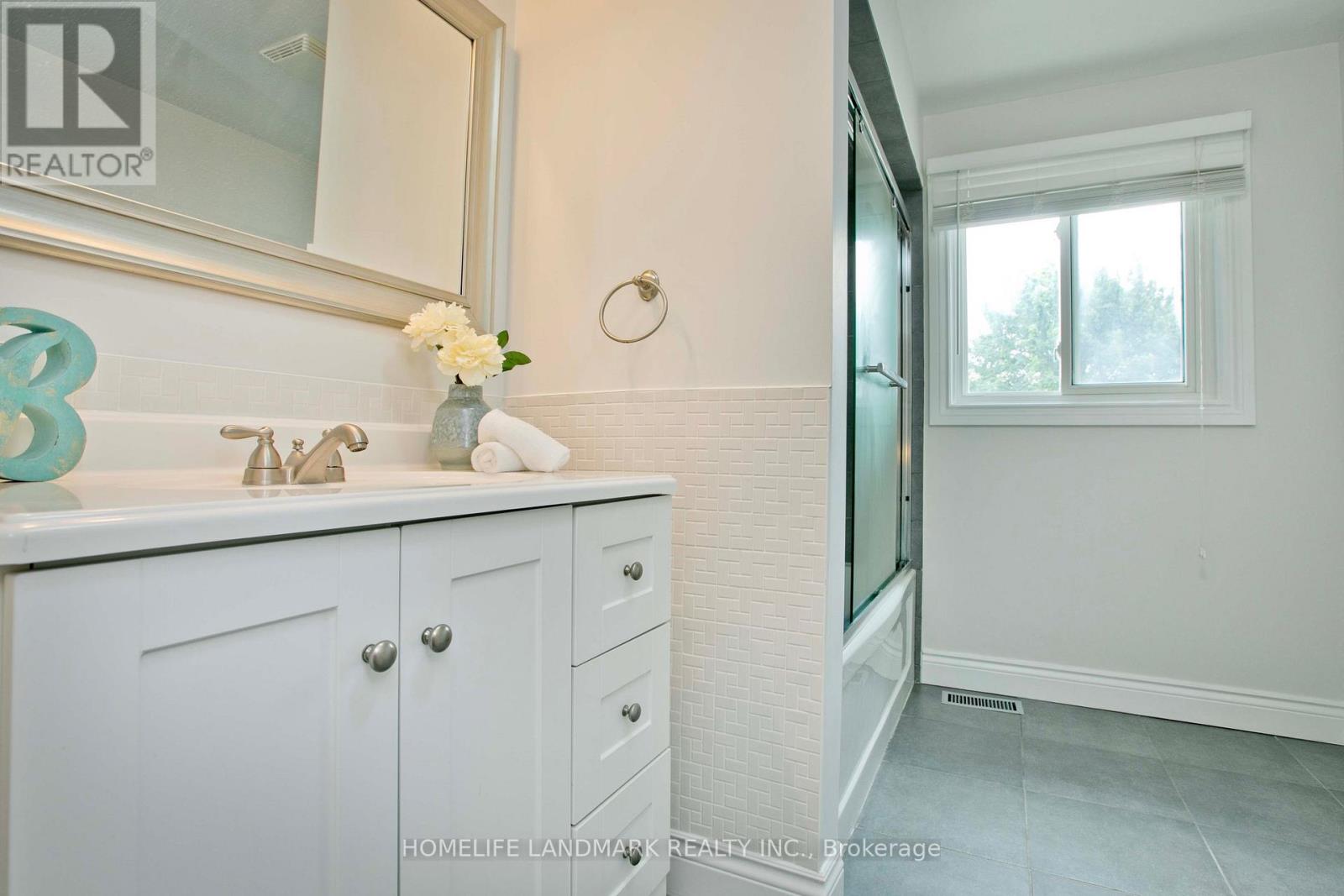 134 COOPERAGE CRESCENT - 29