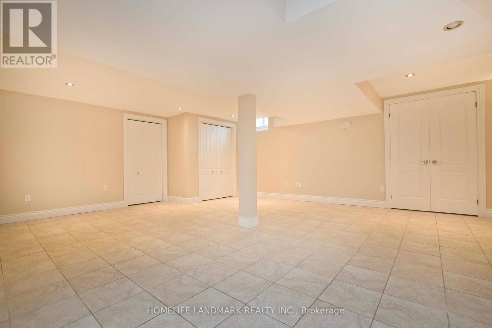 134 COOPERAGE CRESCENT - 33