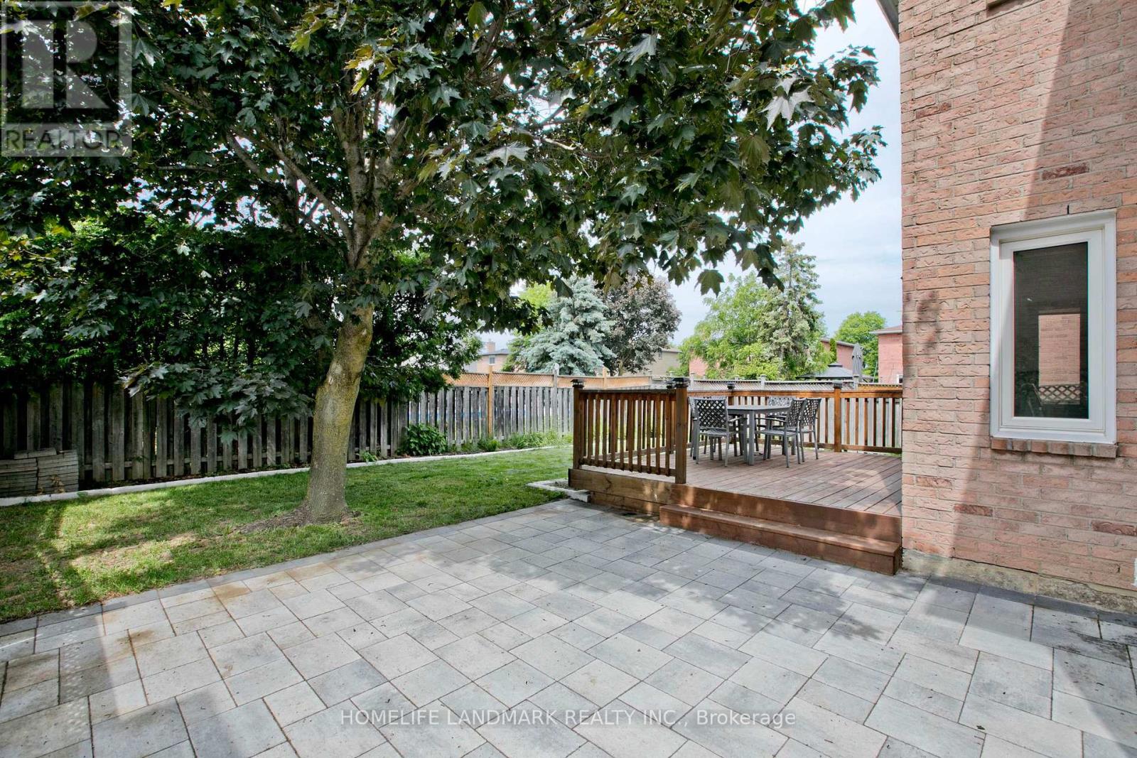 134 COOPERAGE CRESCENT - 44