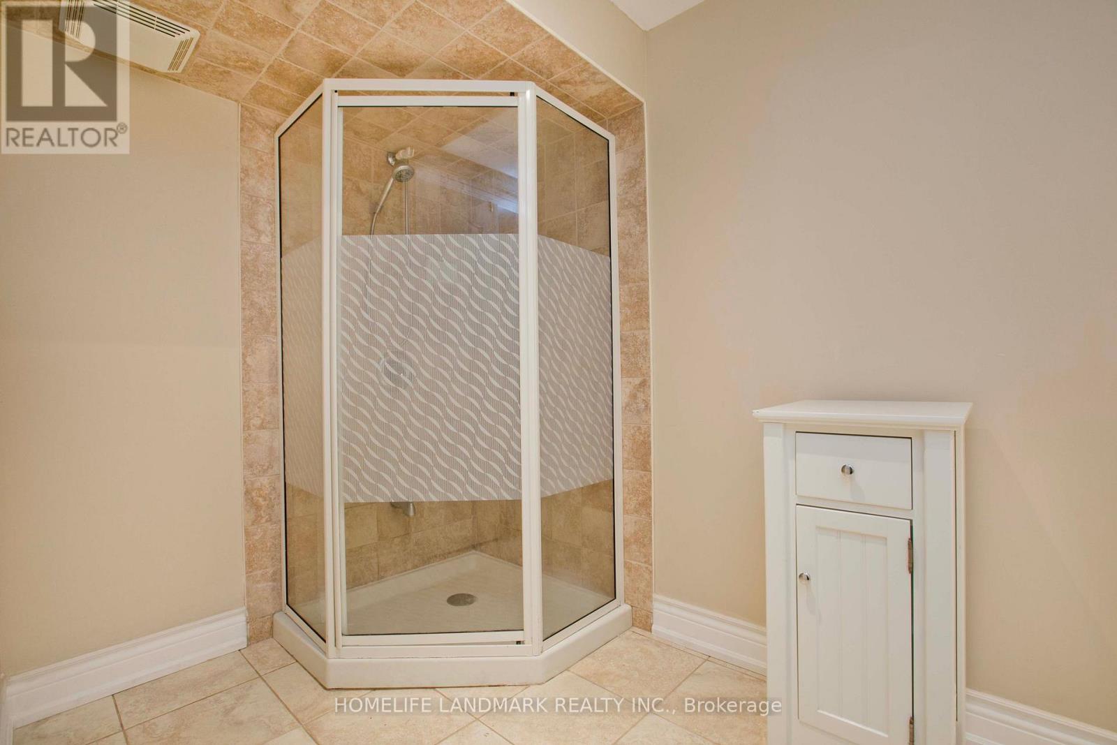 134 COOPERAGE CRESCENT - 41
