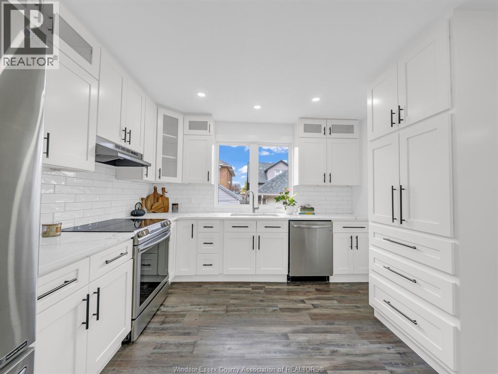 1219 ELSMERE AVENUE - 15