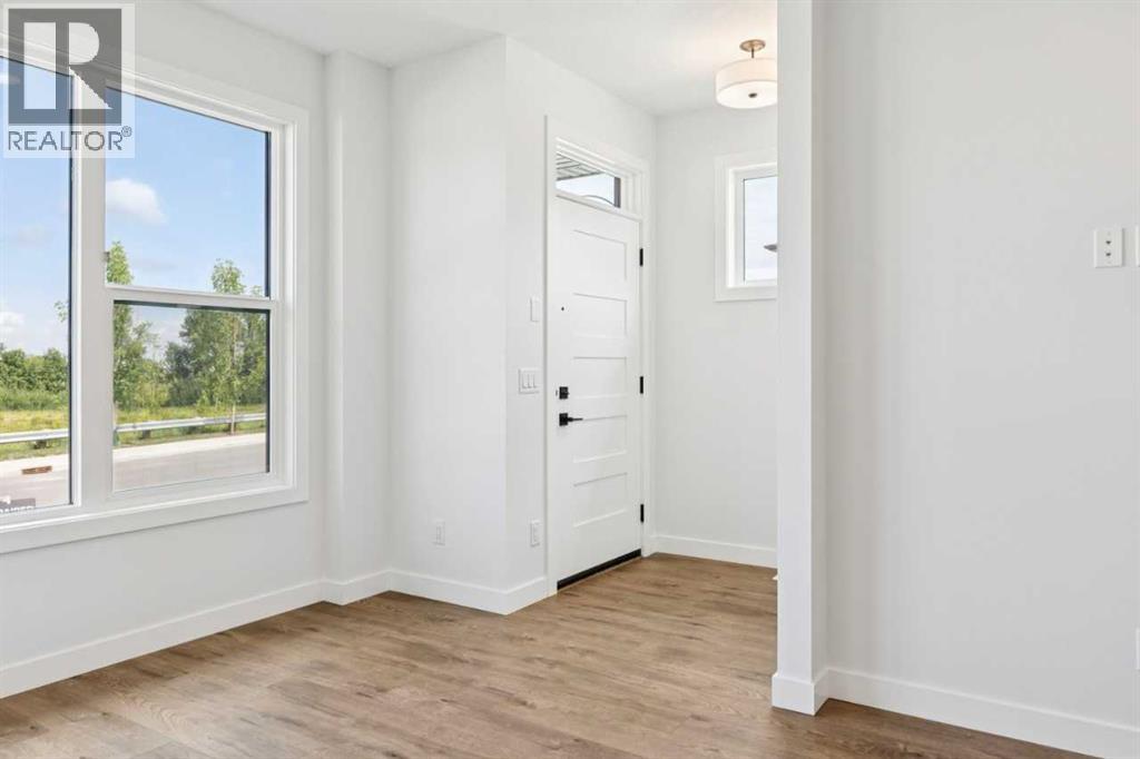 49 Silverton Glen Way SW - 3