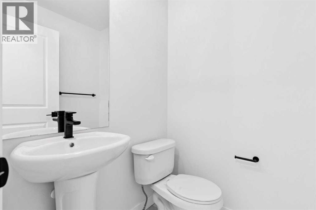49 Silverton Glen Way SW - 19