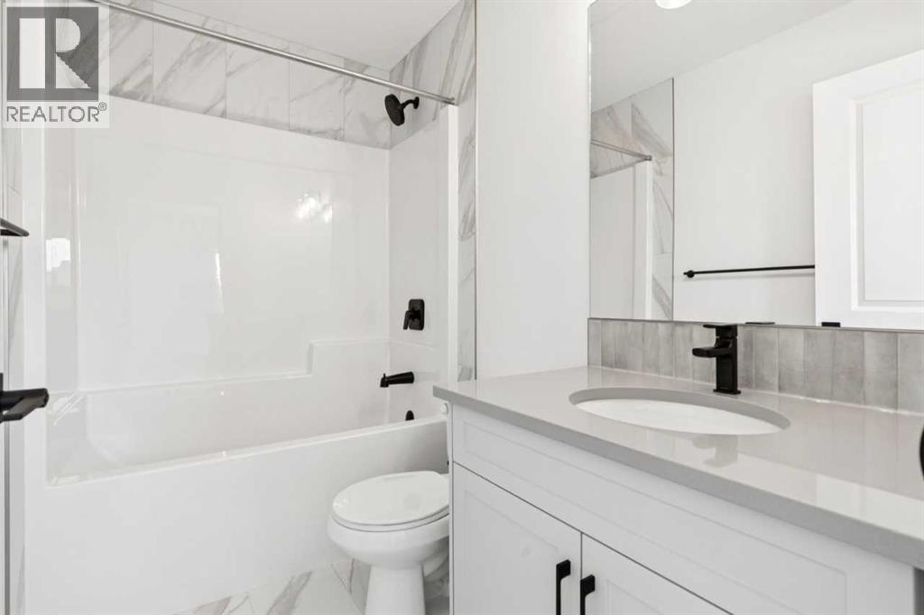 49 Silverton Glen Way SW - 30