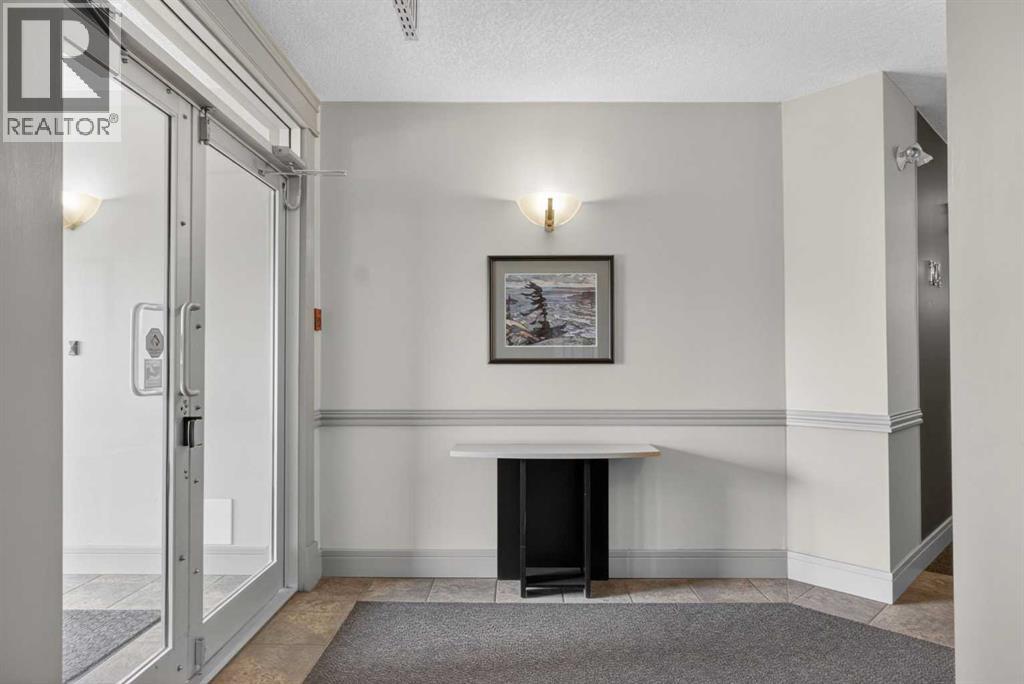 #205 2 14 Street NW - 42