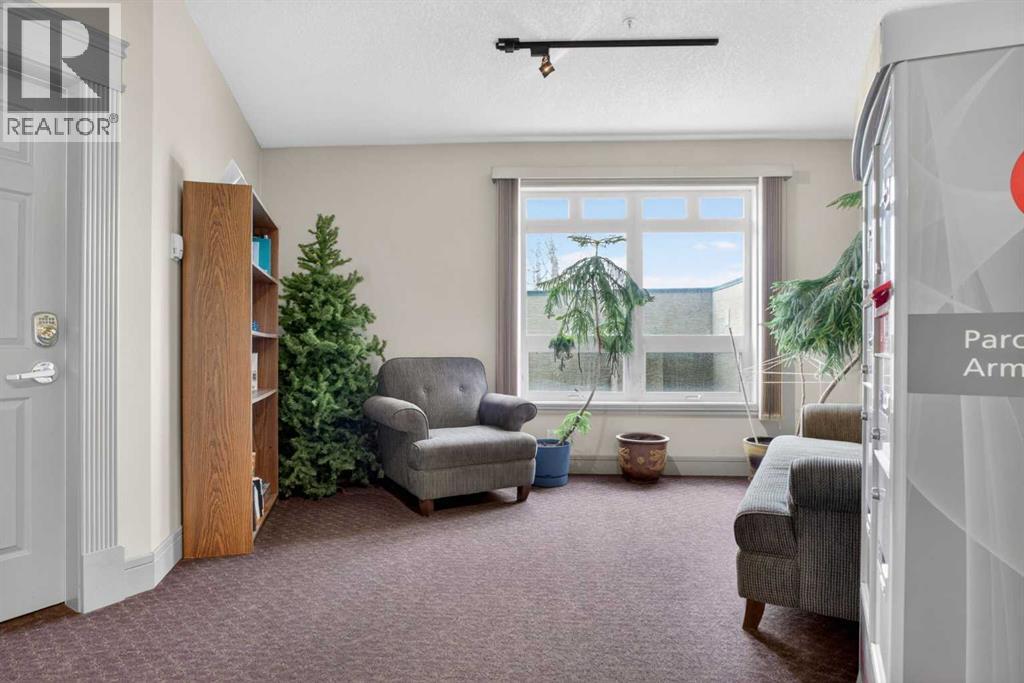 #205 2 14 Street NW - 44