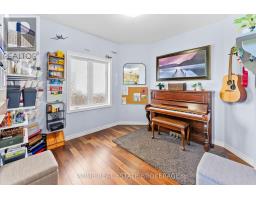 Foyer - 2211 Springridge Drive, London North, ON N5X0M3 Photo 15