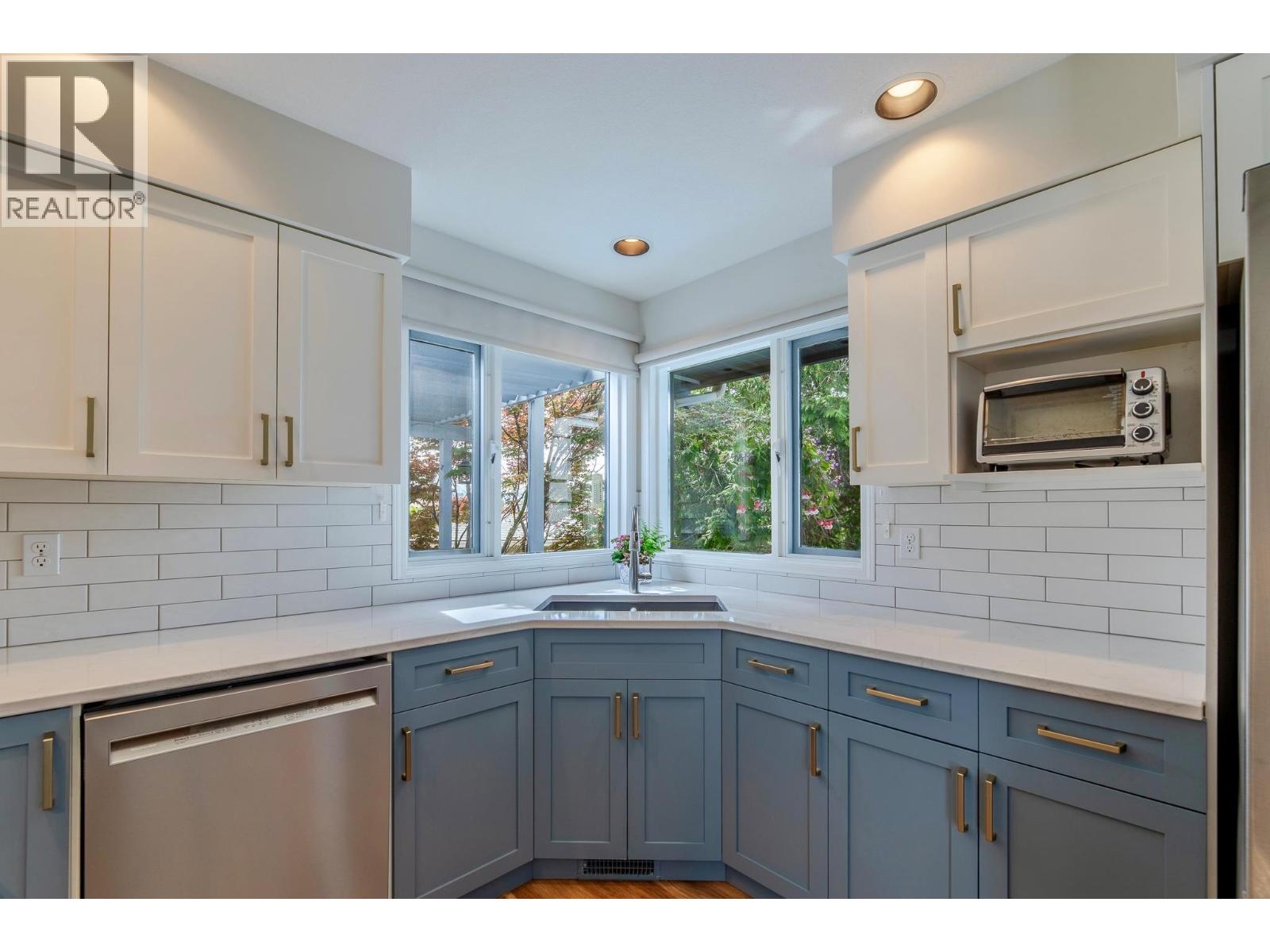 126 Brentview Place - 8
