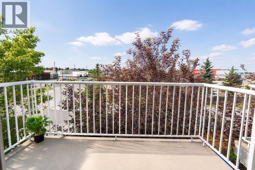 #303 5555 Falsbridge Drive NE - 17