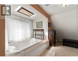 5641 50 Street Nw, Salmon Arm, BC V1E3A6 Photo 39