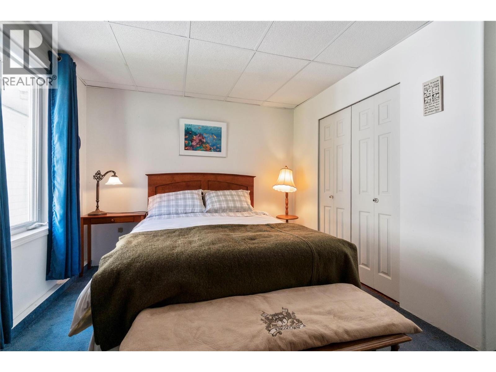 5641 50 Street NW - 63