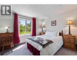 5641 50 Street Nw, Salmon Arm, BC V1E3A6 Photo 65
