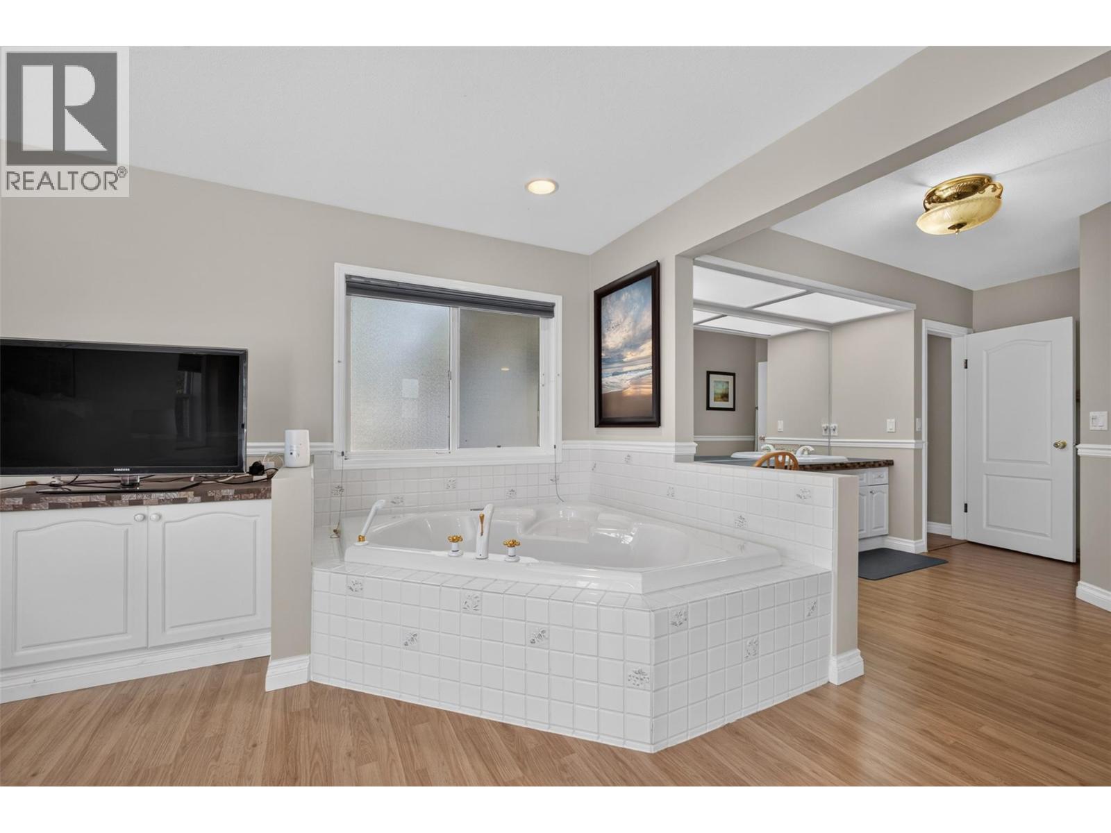 800 Montigny Road - 14