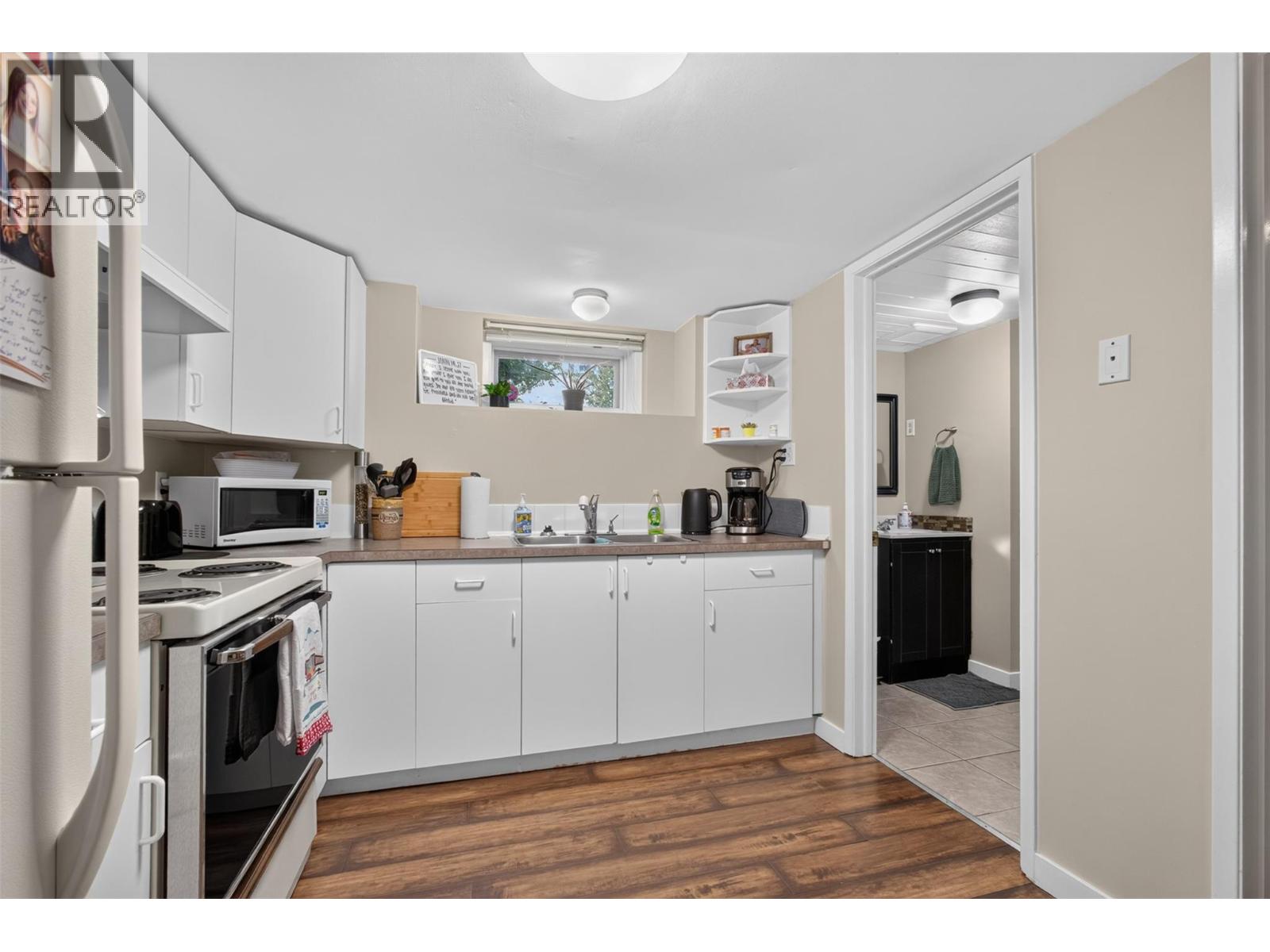 800 Montigny Road - 28